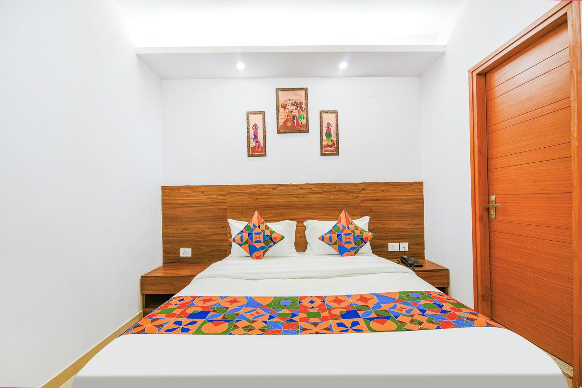 Fabhotel Sparkling - Nr Yashobhoomi Convention Centre Delhi  Exterior foto